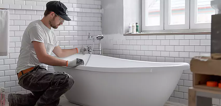 Bathtub Faucet Replacement in Hollywood